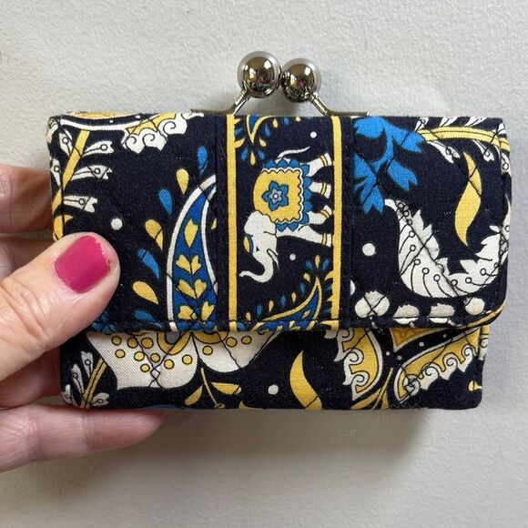 Vera Bradley Ellie Blue Kisslock Wallet - Picture 1 of 4